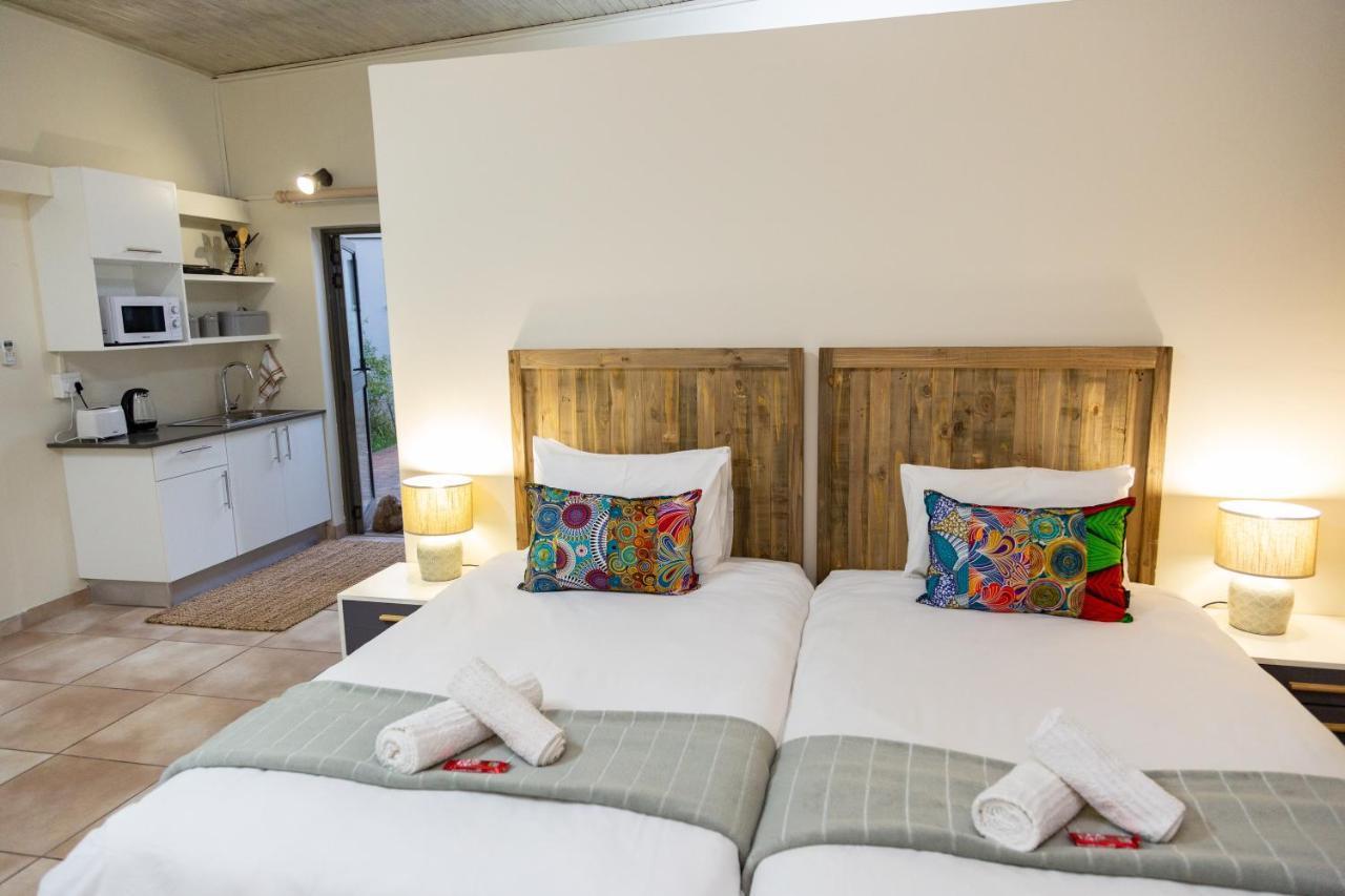 Glen Maine Guest House Pretoria-Noord Εξωτερικό φωτογραφία