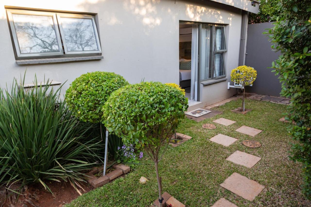 Glen Maine Guest House Pretoria-Noord Εξωτερικό φωτογραφία
