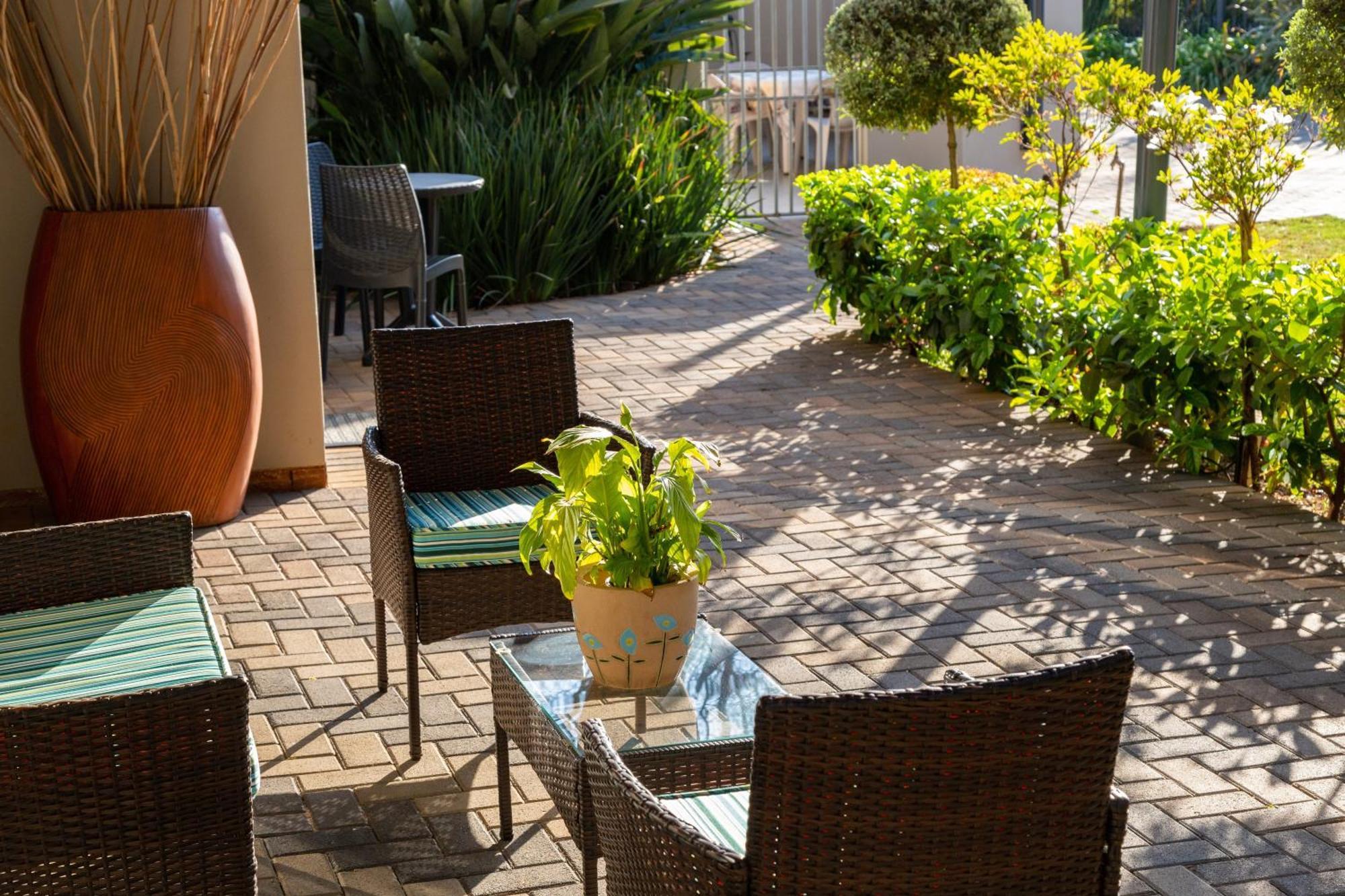 Glen Maine Guest House Pretoria-Noord Εξωτερικό φωτογραφία